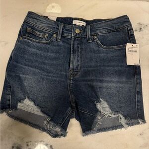 Good American shorts size 8/29 new with tags